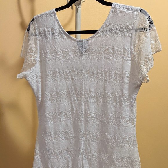 Lace Scoop Neck Blouse - Picture 2 of 3